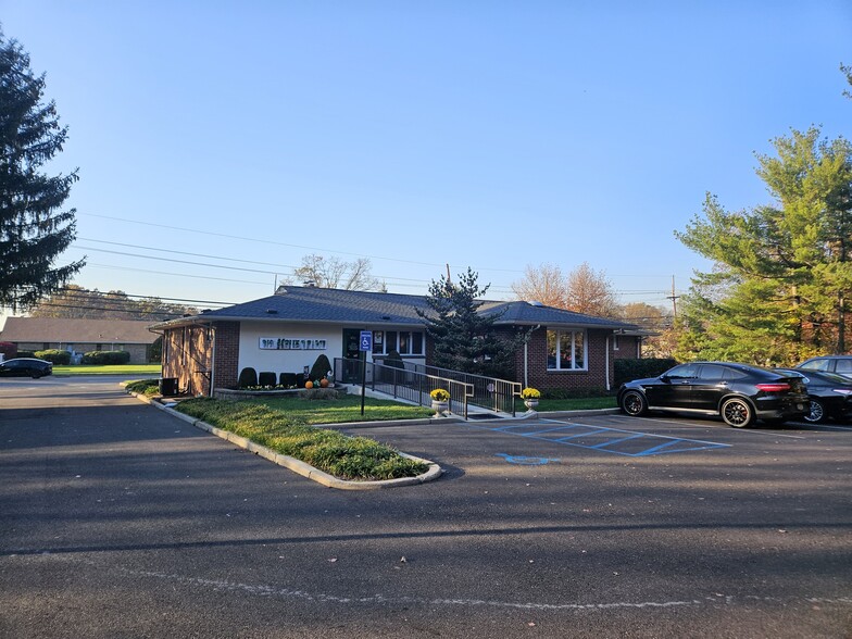 3685 Quakerbridge Rd, Hamilton, NJ en venta - Foto del edificio - Imagen 2 de 12