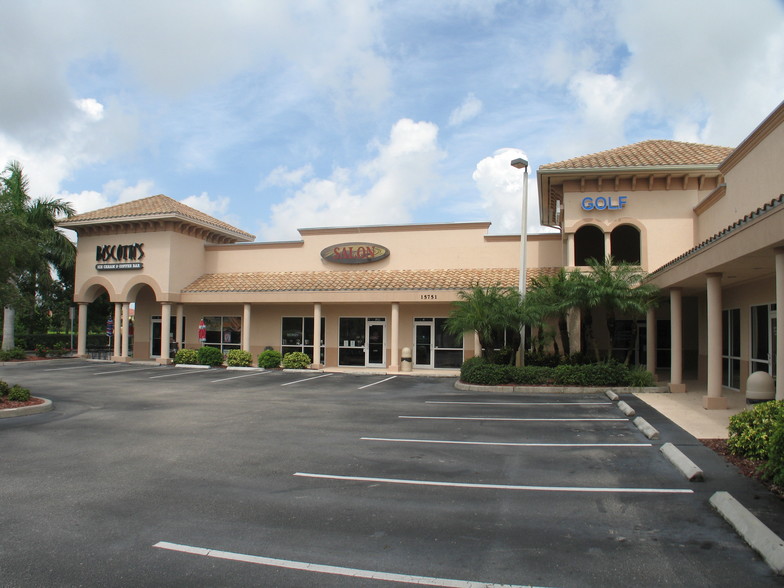 15751 San Carlos Blvd, Fort Myers, FL en alquiler - Foto del edificio - Imagen 2 de 4