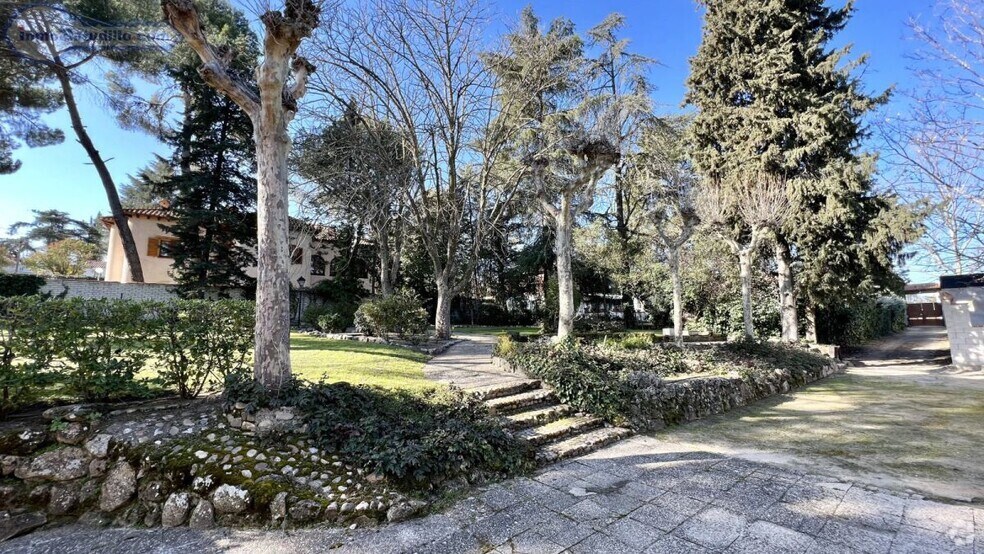 Terreno en Villaviciosa de Odón, Madrid en venta - Foto del edificio - Imagen 1 de 1