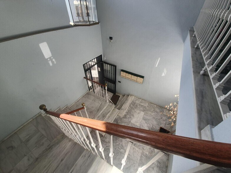 Oficina en SEVILLA en alquiler - Foto del edificio - Imagen 3 de 13