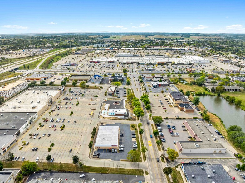 6801-6807 Odana Rd, Madison, WI en venta - Foto del edificio - Imagen 3 de 4