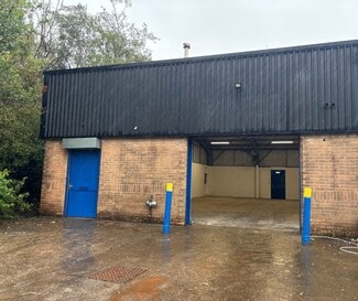 Más detalles de Caledonian Pl, Glengarnock - Nave en alquiler