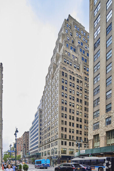 370 Lexington Ave, New York, NY en alquiler - Foto del edificio - Imagen 2 de 5