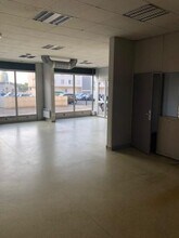 Local en 31 Place Du 14 Juillet, Moissy-Cramayel en alquiler Foto del interior- Imagen 2 de 5