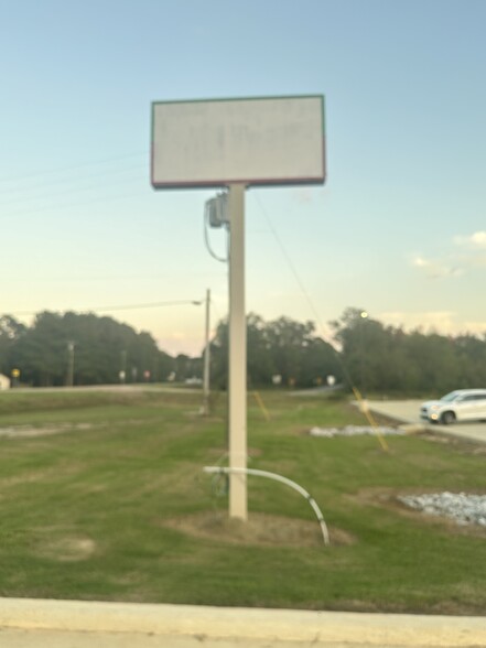 3112 Highway 16 E, Carthage, MS en alquiler - Foto del edificio - Imagen 3 de 10