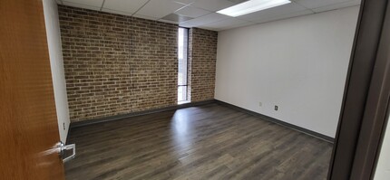 5700 N Portland Ave, Oklahoma City, OK en alquiler Foto del interior- Imagen 2 de 12