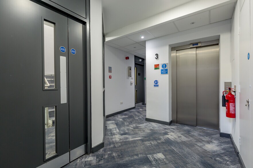 40-42 George St, Edinburgh en alquiler - Foto del interior - Imagen 3 de 16