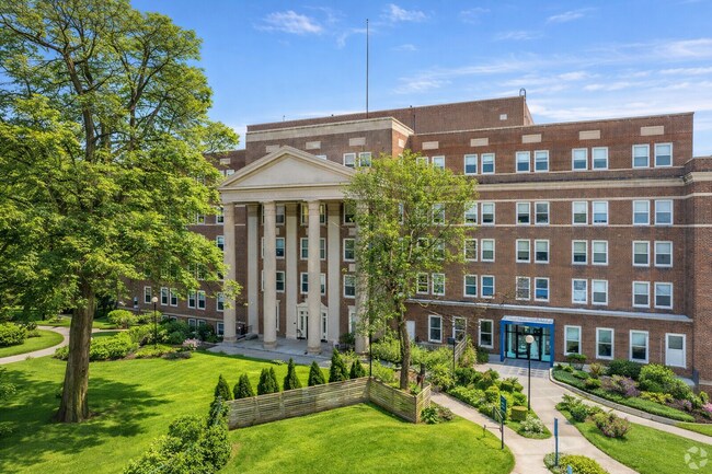 Más detalles de 3300 Henry Ave, Philadelphia, PA - Varios usos en alquiler