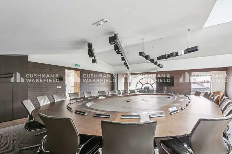 48 Rue La Pérouse, Paris en alquiler Vestíbulo- Imagen 1 de 2