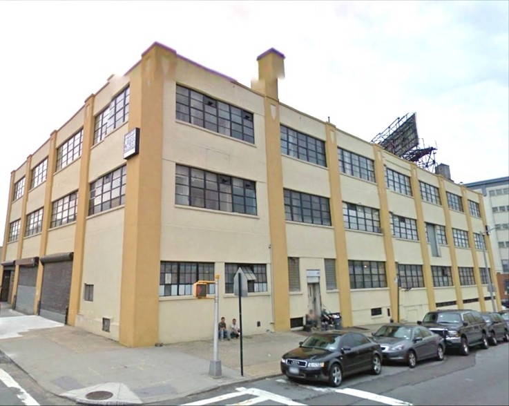 4710 32nd Pl, Long Island City, NY en alquiler - Foto del edificio - Imagen 2 de 23