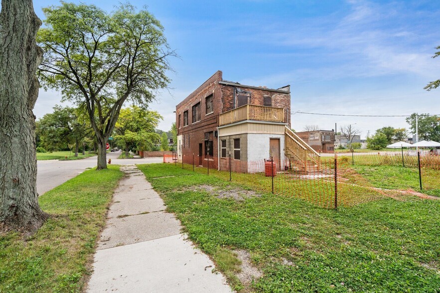 6845 Mack Ave, Detroit, MI en venta - Foto del edificio - Imagen 3 de 23