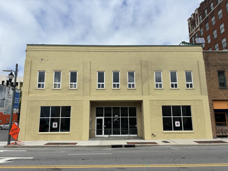 101 Patton Ave, Asheville, NC en alquiler - Foto del edificio - Imagen 1 de 23