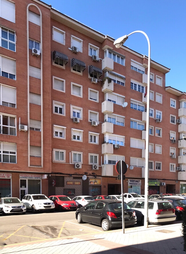 Más detalles de Calle Zamora, 33, Fuenlabrada - Local en alquiler