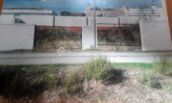 Terreno en Santa Marta de Magasca, Cáceres en venta Foto principal- Imagen 1 de 2