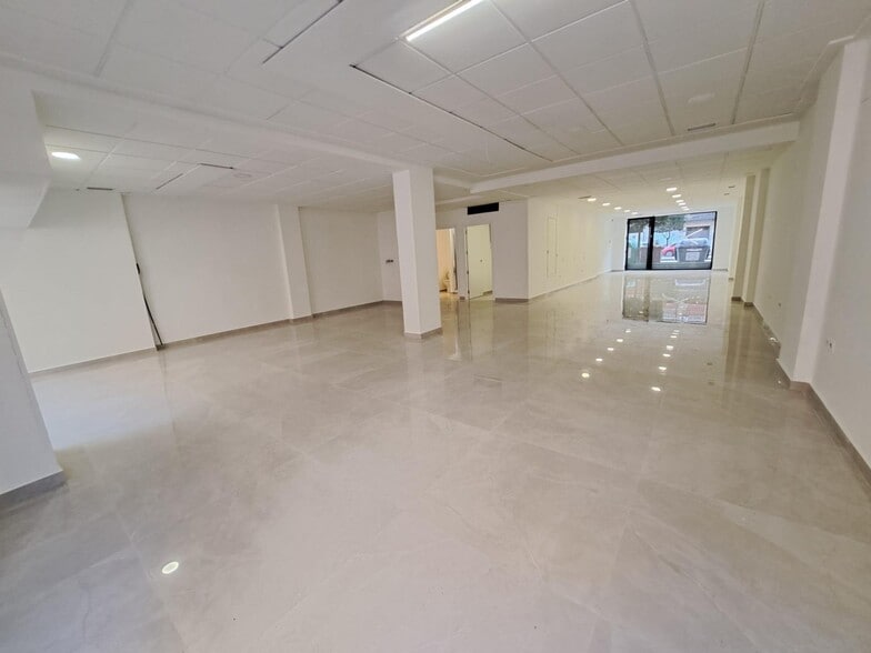 Avinguda Sants Patrons, 30, Alzira, Valencia en alquiler - Foto del interior - Imagen 3 de 11