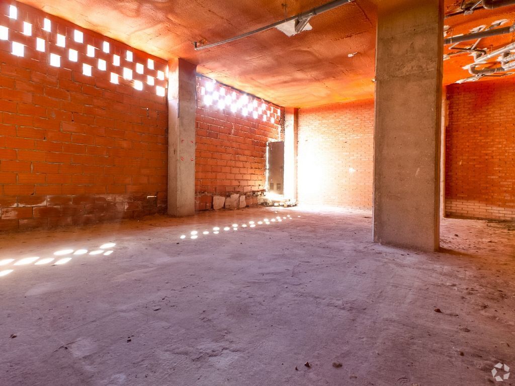 Calle Puentedey, 5, Madrid, MAD 28031 - Unidad Puerta 02, Esc. C -  - Foto del interior - Image 1 of 4