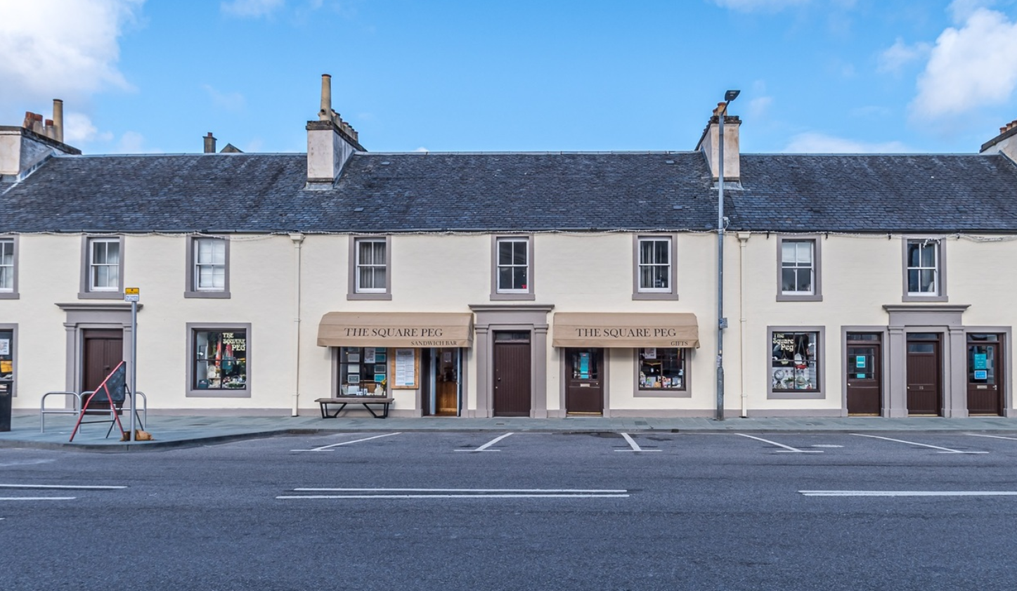 The Square Peg Colchester Sq, Lochgilphead en venta Foto del edificio- Imagen 1 de 5