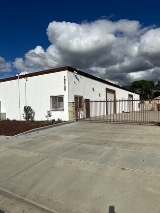 Más detalles de 121 N Dillon Ave, San Jacinto, CA - Oficina en venta