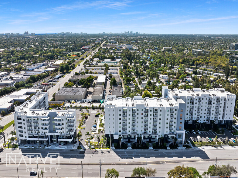 1621 S Dixie Hwy, Pompano Beach, FL en alquiler - Foto del edificio - Imagen 2 de 14