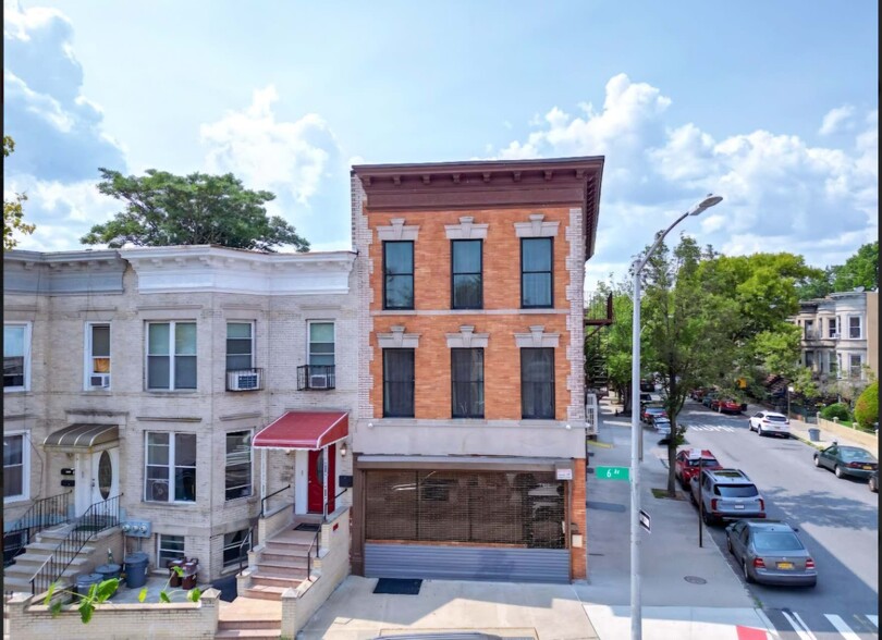 7302 6th Ave, Brooklyn, NY en alquiler - Foto del edificio - Imagen 2 de 3