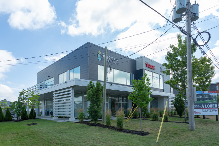 6950-6952 Blvd Grande-Allée, Brossard, QC en alquiler - Foto del edificio - Imagen 1 de 4