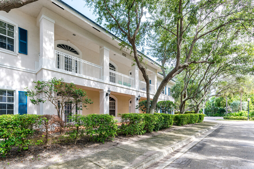 100 Village Crossing, Palm Beach Gardens, FL en alquiler - Foto del edificio - Imagen 1 de 10