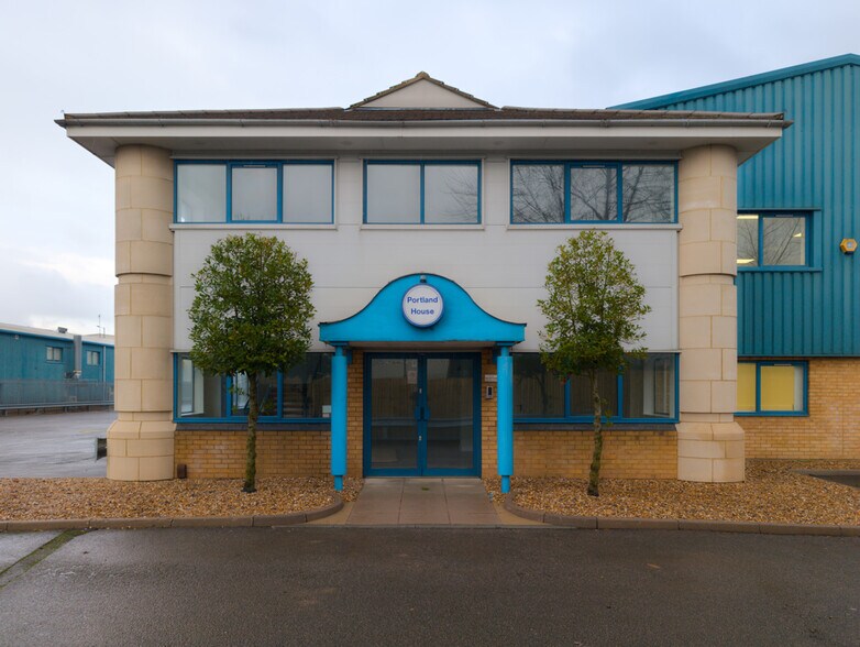 Blackburn Rd, Dunstable en alquiler - Foto del edificio - Imagen 2 de 4
