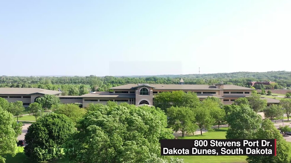 800 Stevens Port Dr, Dakota Dunes, SD en venta - Vídeo de anuncio comercial - Imagen 2 de 2