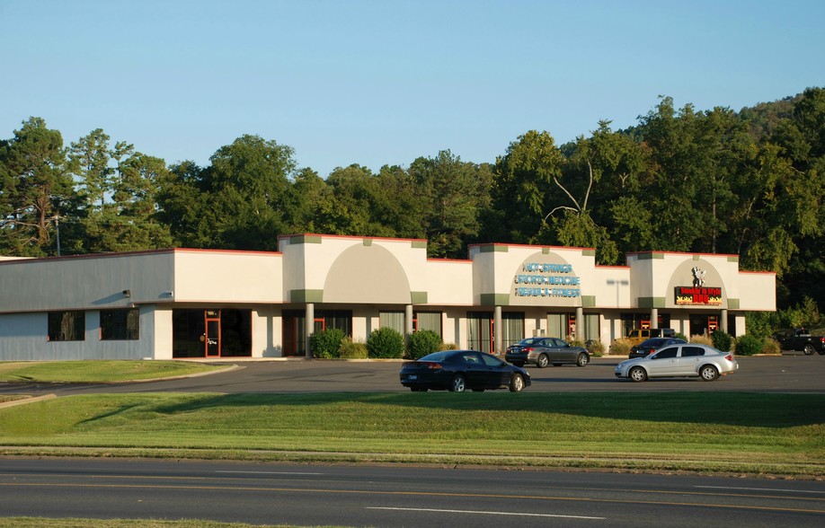 2228 Albert Pike Rd, Hot Springs National Park, AR en alquiler - Foto del edificio - Imagen 3 de 5