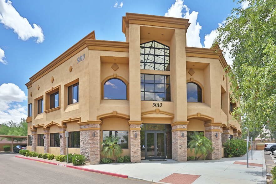 5010 E Warner Rd, Phoenix, AZ en alquiler - Foto principal - Imagen 1 de 15