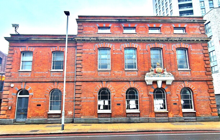 11 Garratt Ln, London en alquiler - Foto del edificio - Imagen 2 de 7