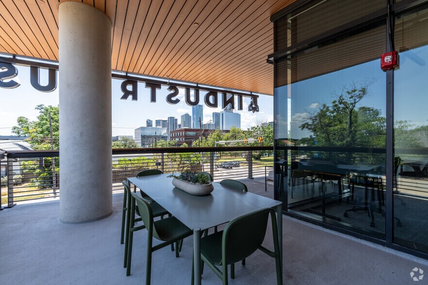 924 E 7th St, Austin, TX en alquiler - Foto del edificio - Imagen 3 de 31