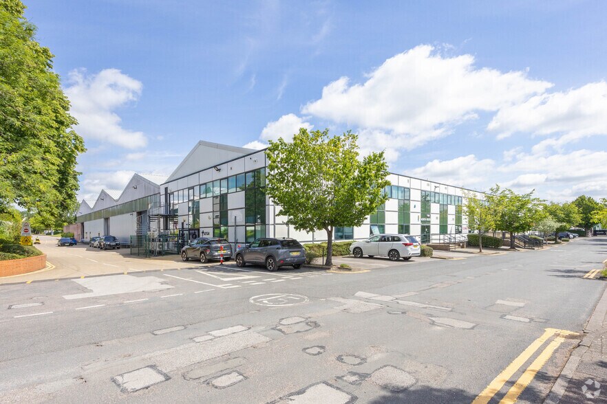 Bond Ave, Milton Keynes en alquiler - Foto principal - Imagen 1 de 6