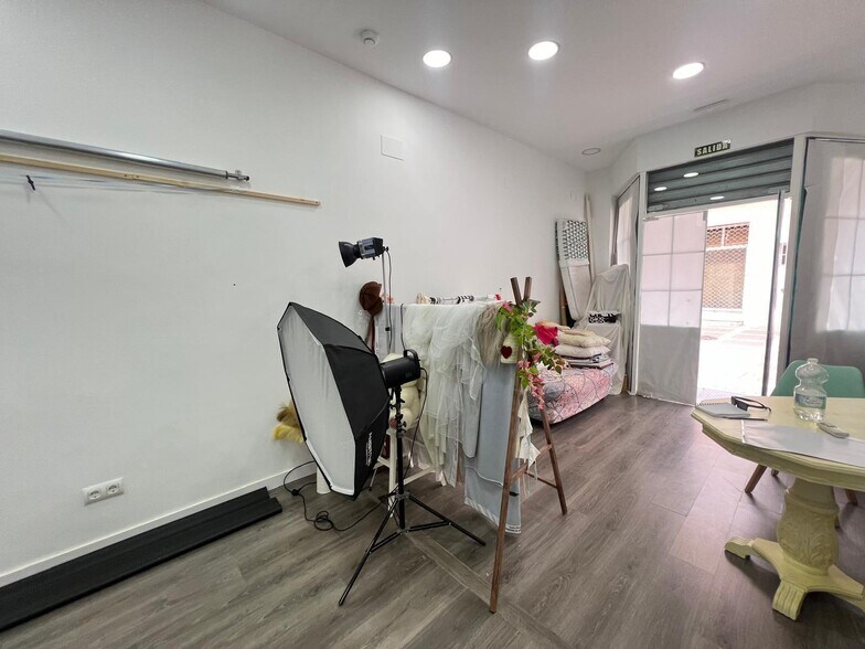 Local en Torremolinos, Málaga en venta - Foto del interior - Imagen 3 de 26