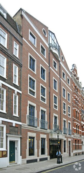 27 Queen Annes Gate, London en alquiler - Foto del edificio - Imagen 3 de 8