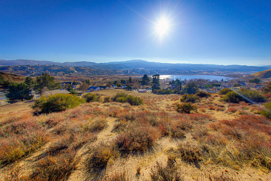 0 Gist Dr, Lake Hughes, CA en venta - Foto del edificio - Imagen 2 de 10