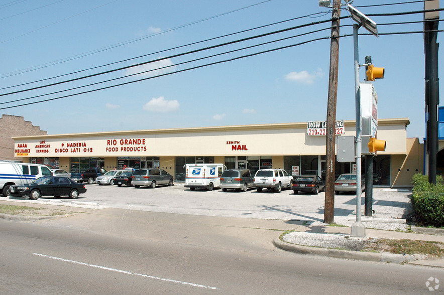 7307 Hillcroft Ave, Houston, TX en alquiler - Foto del edificio - Imagen 2 de 4