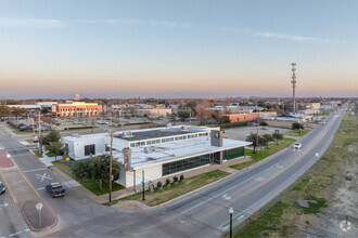 401 S Main St, Bryan, TX - VISTA AÉREA  vista de mapa - Image1