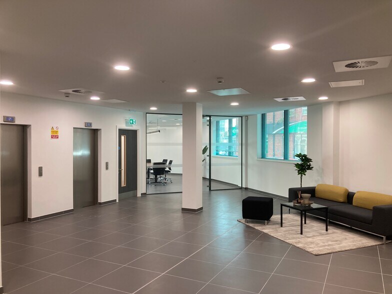 St. Marys House 47 Penarth Road Cardiff CF10 5DJ, Cardiff en alquiler - Foto del interior - Imagen 3 de 6