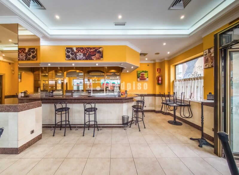 Edificio residencial en Alcorcón, Madrid en venta - Foto principal - Imagen 1 de 3