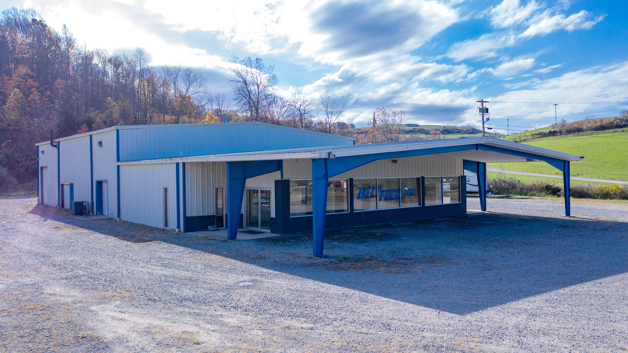 3357 George Washington Highway Dr W, Grafton, WV en venta Foto del edificio- Imagen 1 de 53