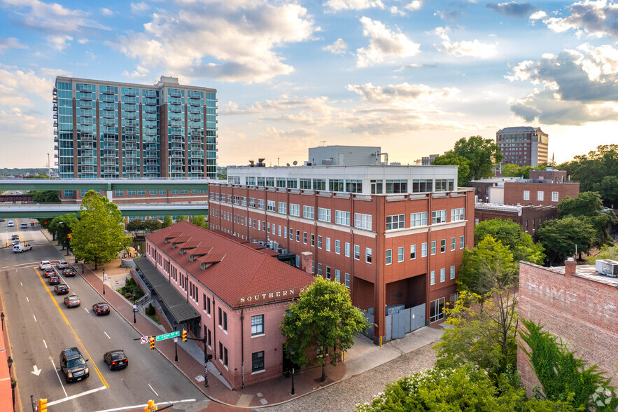 111 Virginia St, Richmond, VA en alquiler - Vista aérea - Imagen 3 de 6