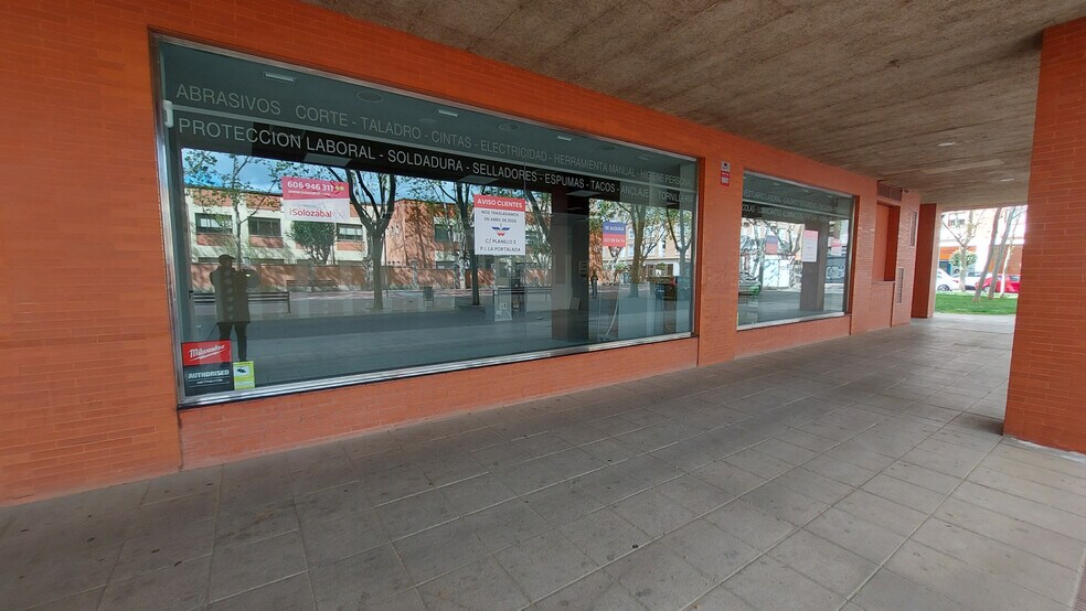 Edificio residencial en Logroño, La Rioja en venta - Foto del edificio - Imagen 2 de 3