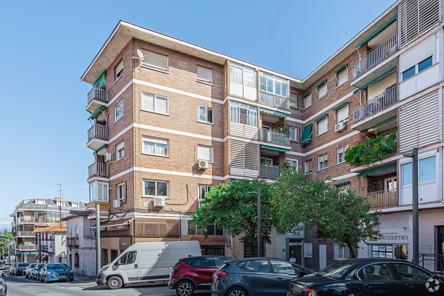 Plaza San Juan, 2, Pozuelo De Alarcón, Madrid en venta - Foto del edificio - Imagen 3 de 3