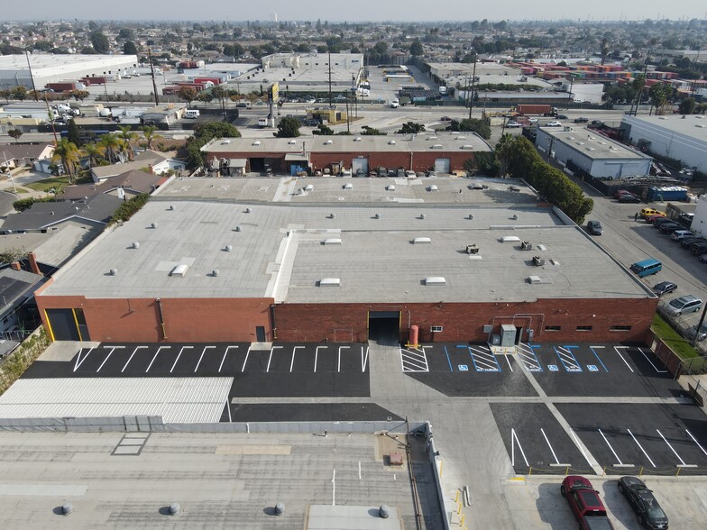 543 E Airline Way, Gardena, CA en alquiler - Foto del edificio - Imagen 3 de 8