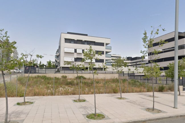 Más detalles de Bulevar Picos de Europa, 14, San Sebastián de los Reyes - Terreno en venta