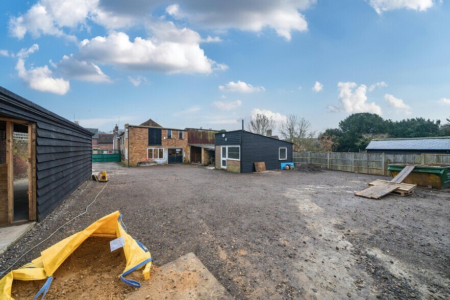 50 High St, Markyate en alquiler - Foto del edificio - Imagen 2 de 37