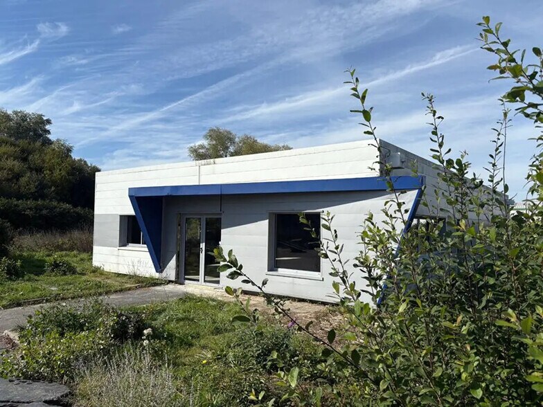 Local en Trélazé en alquiler - Foto del edificio - Imagen 1 de 2