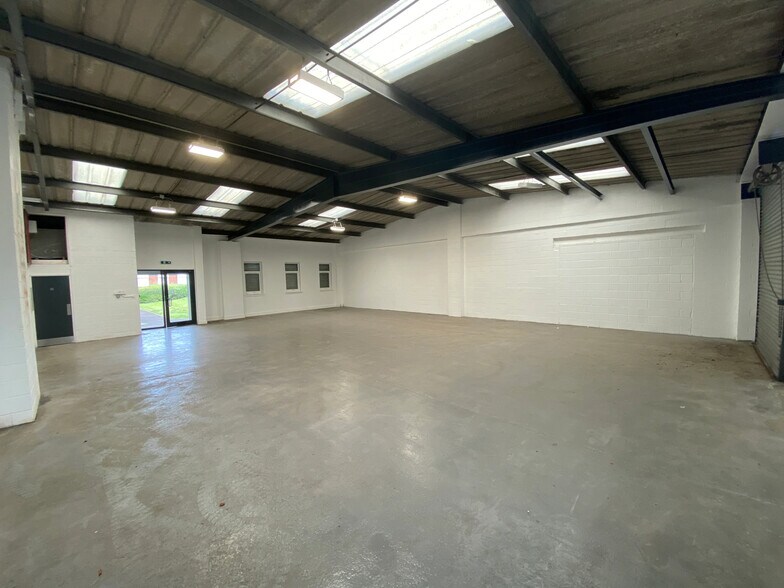 26-32 Westgarth Pl, East Kilbride en alquiler - Foto del edificio - Imagen 3 de 11