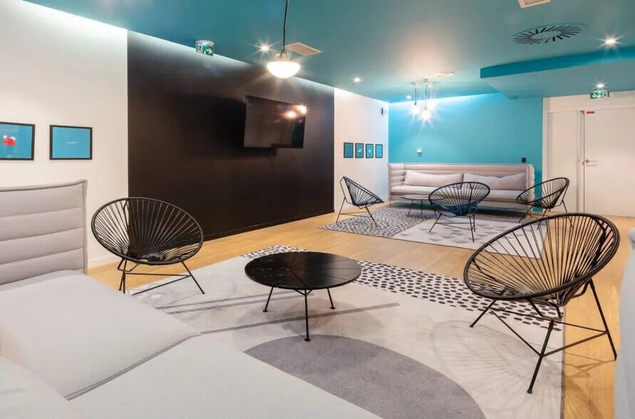 77 Esplanade Du Général De Gaulle, Puteaux en alquiler - Foto del edificio - Imagen 2 de 10